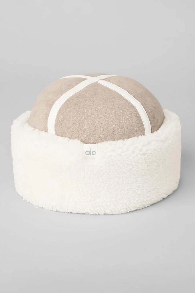 Alo Winterfun Zhivago Hat - Oat/Ivory 2
