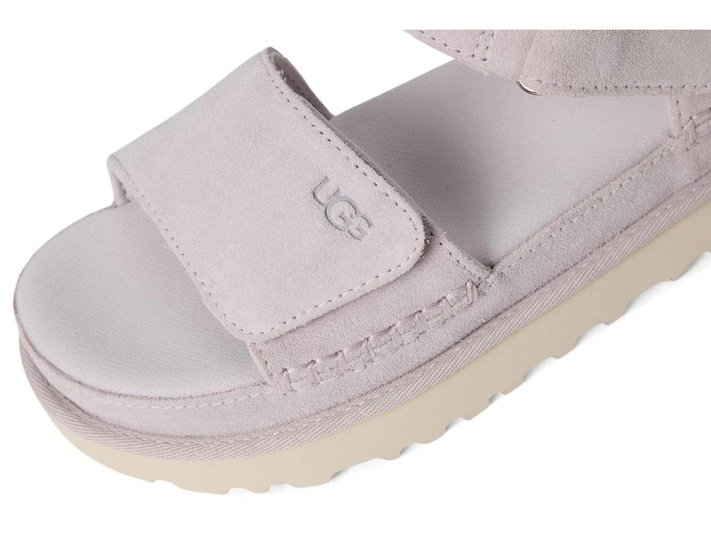 UGG Goldenstar 6