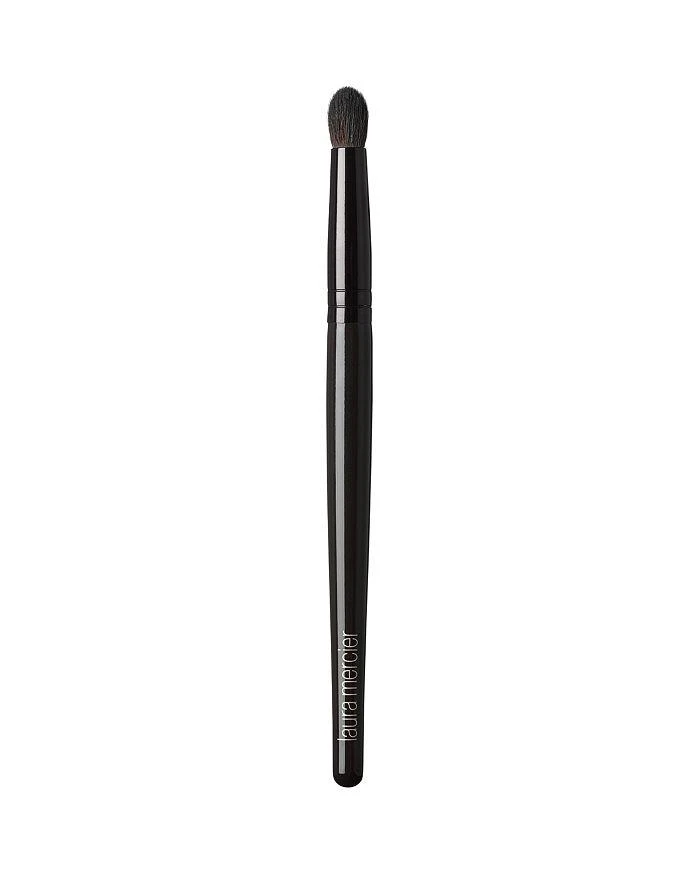 Laura Mercier Eye Crease Brush 1