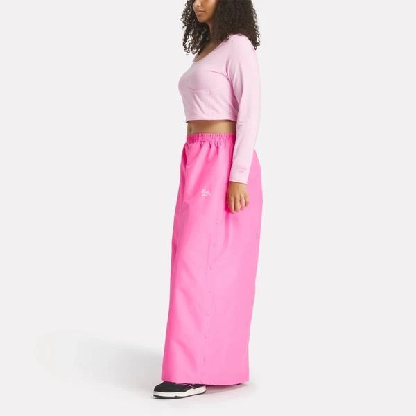 Reebok Reebok x Barbie Crop Top (Plus Size) 2