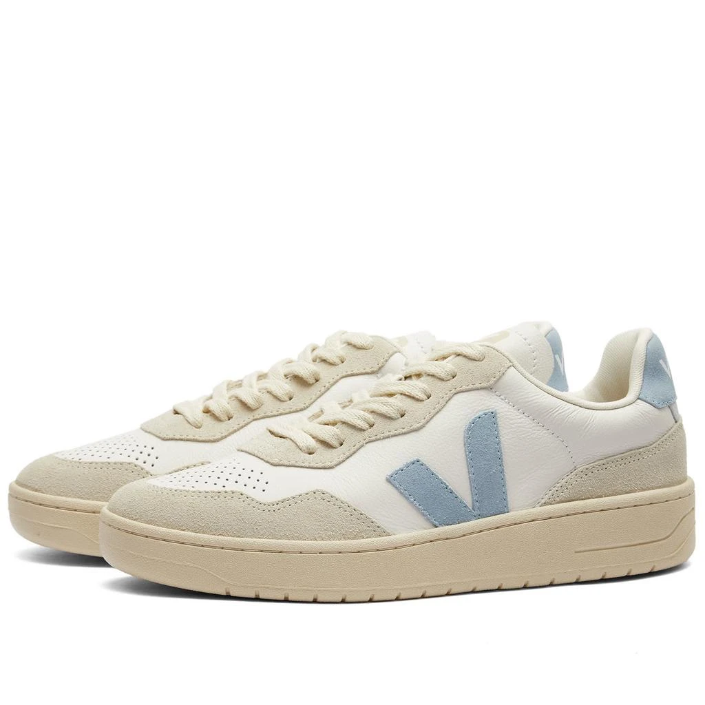 Veja Veja Womens V-90 Sneakers 1