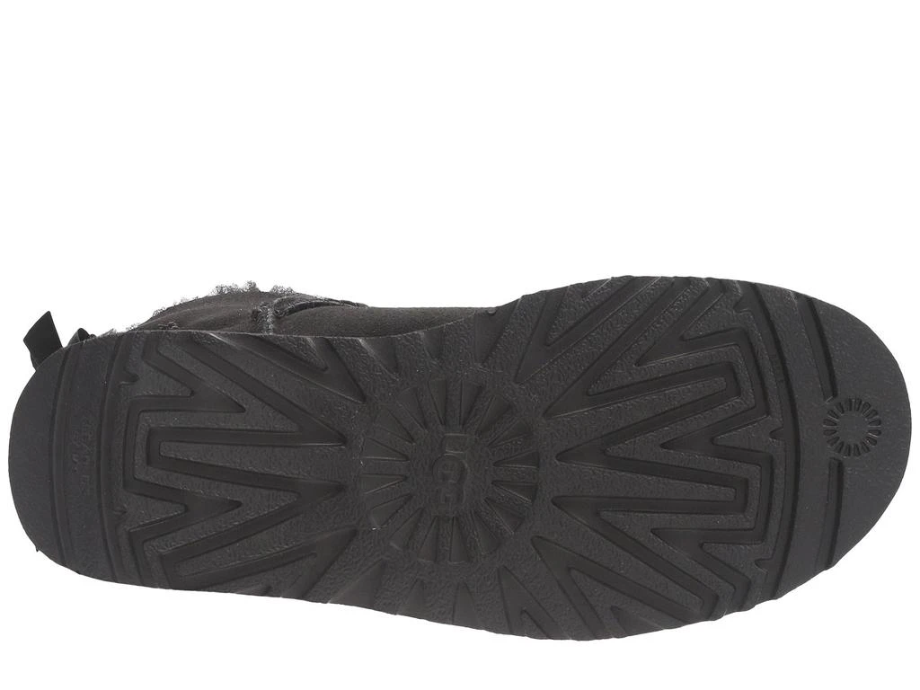 UGG Bailey Bow II 3