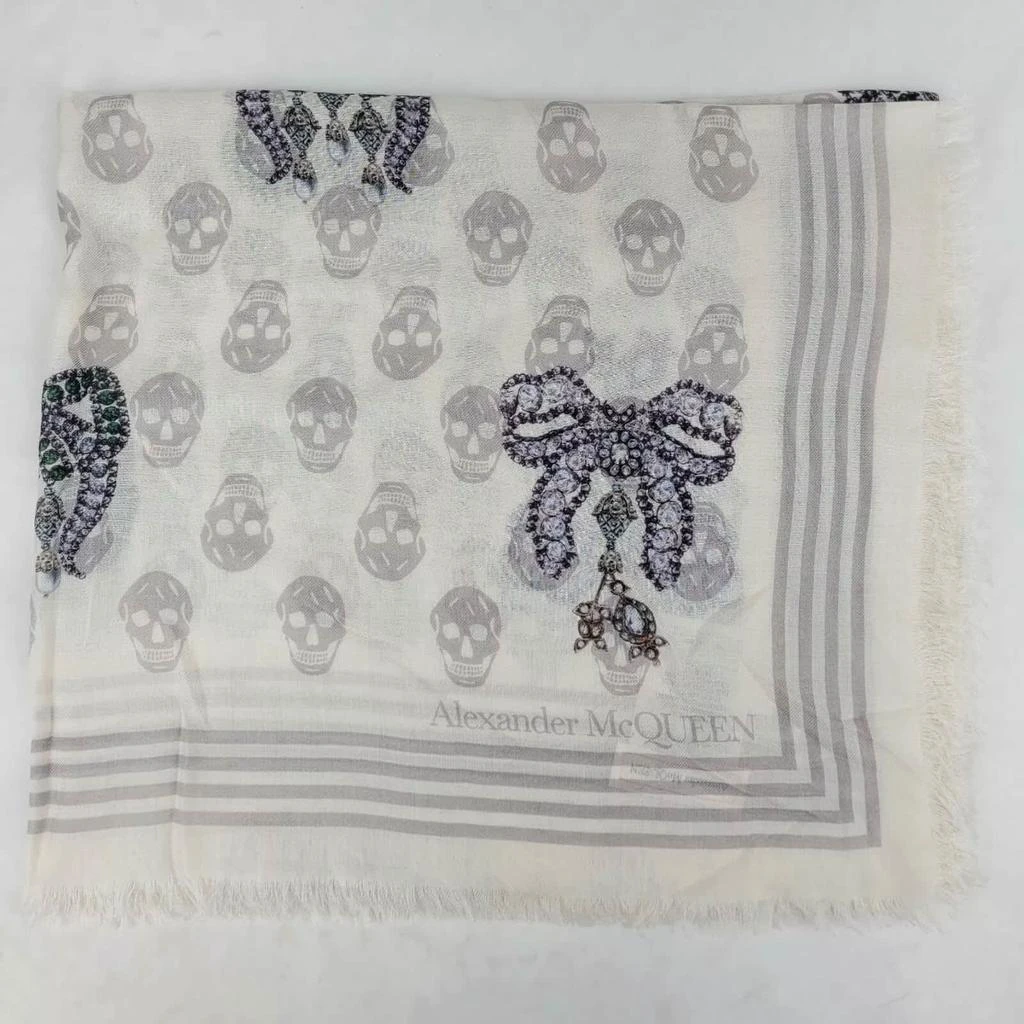 Alexander McQueen Alexander McQueen Modal Skull/Crystal Ribbon Bow Print Scarf 2