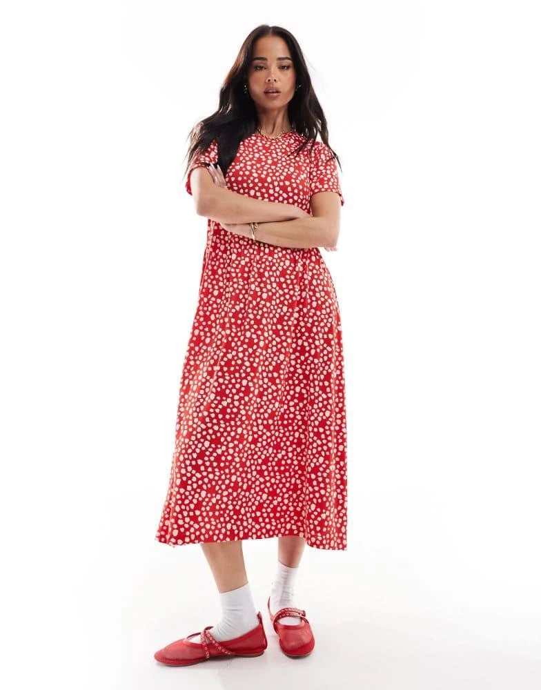 Wednesday's Girl Wednesday's Girl smudge spot short sleeve midi dress in red 2