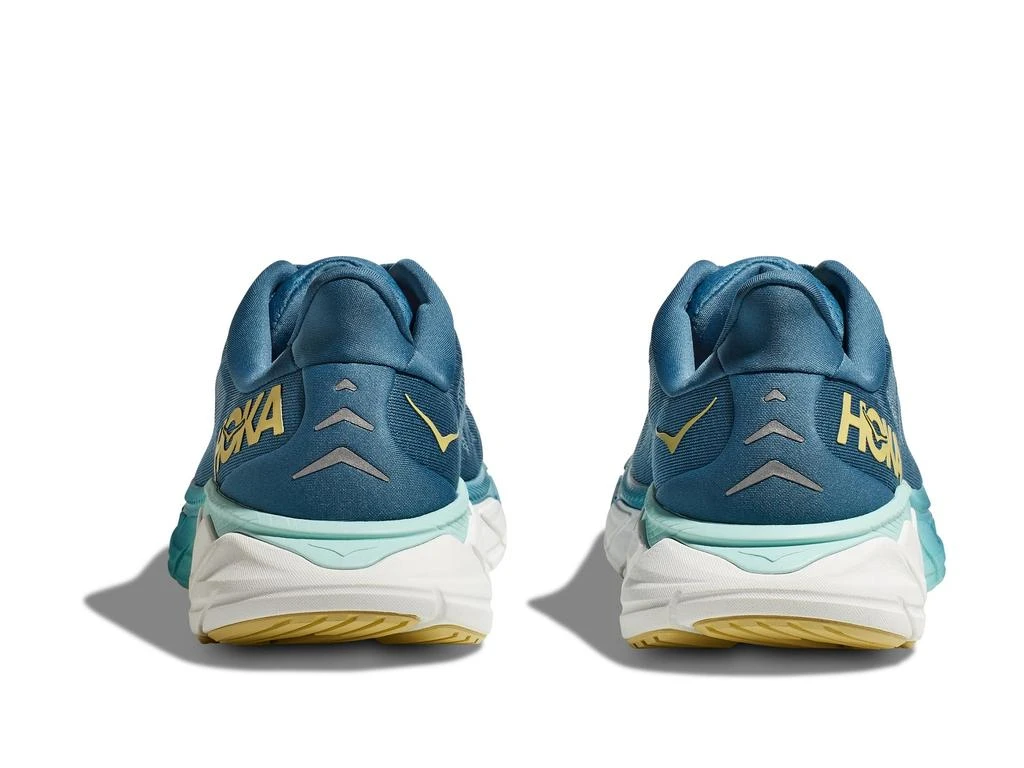 Hoka One One Arahi 6 5