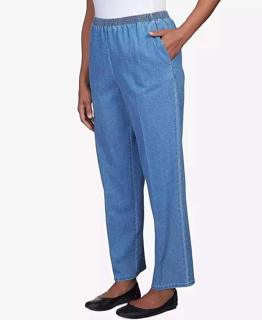 Alfred Dunner Petite Elastic Waist Short Length Denim Pants 4