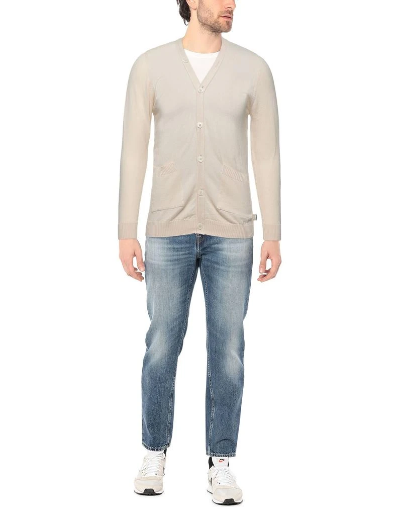 REBELLO Cardigan 2