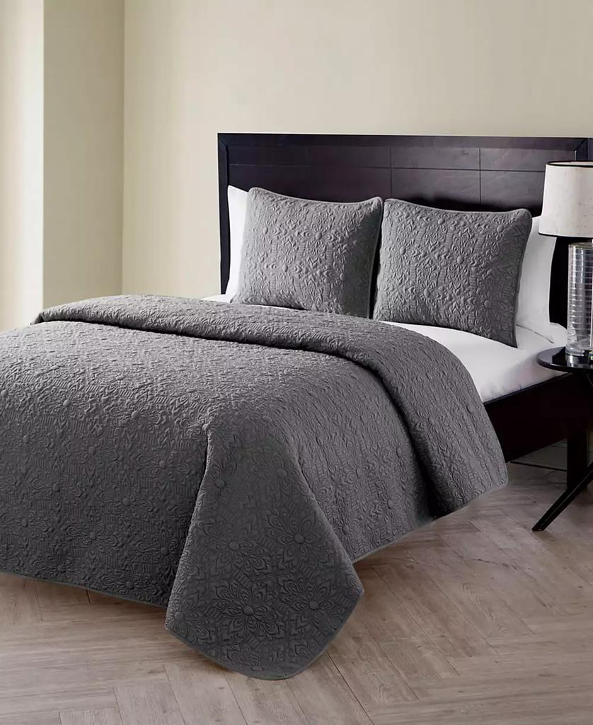 VCNY Home Caroline Embossed 2-Pc. Quilt Set