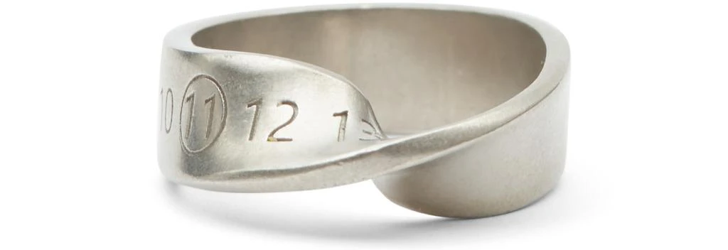 MAISON MARGIELA Logo twisted number ring 1