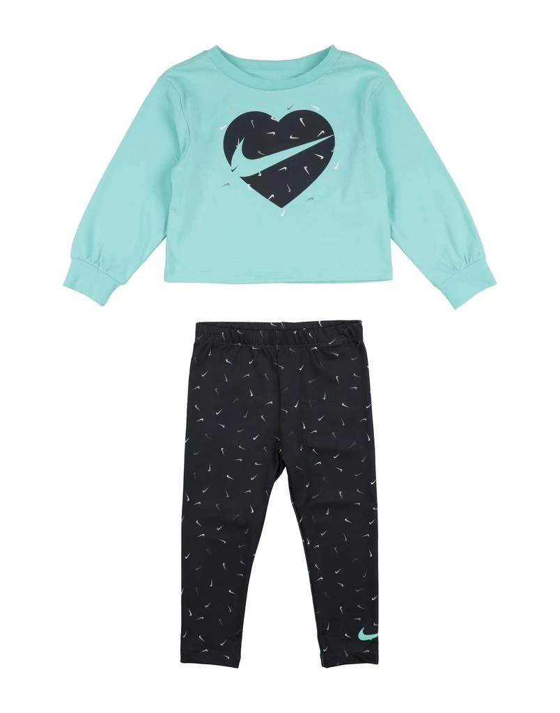 NIKE Tracksuit 1