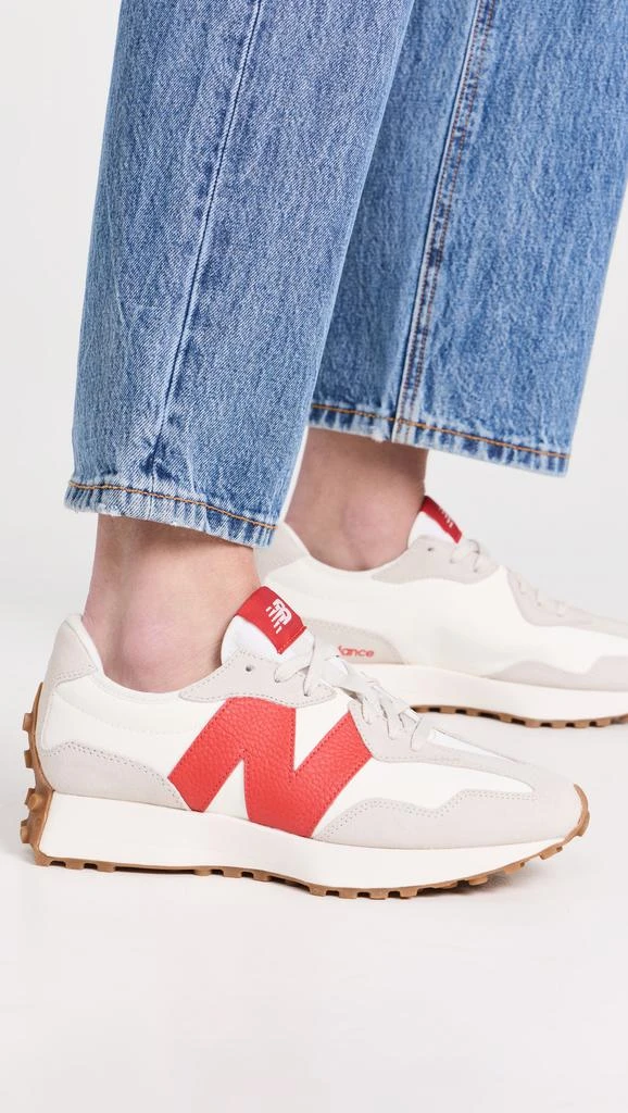 New Balance 327 Sneakers 2