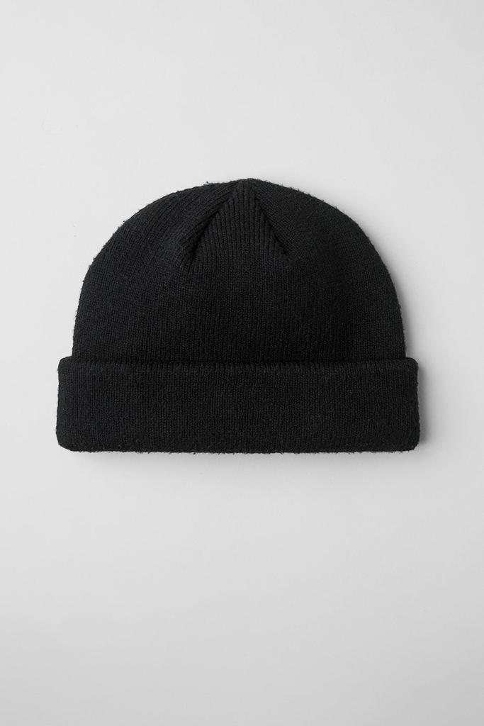 Alo Notable Beanie - Black/Black - Hats - Free Shipping - BeyondStyle