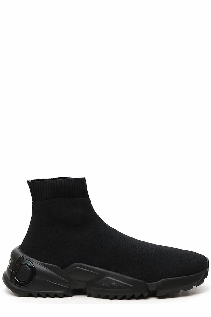Ferragamo
logo-debossed hi-top sneakers Ferragamo Embossed hi-top Sneakers | Black | FARFETCH main image 4
