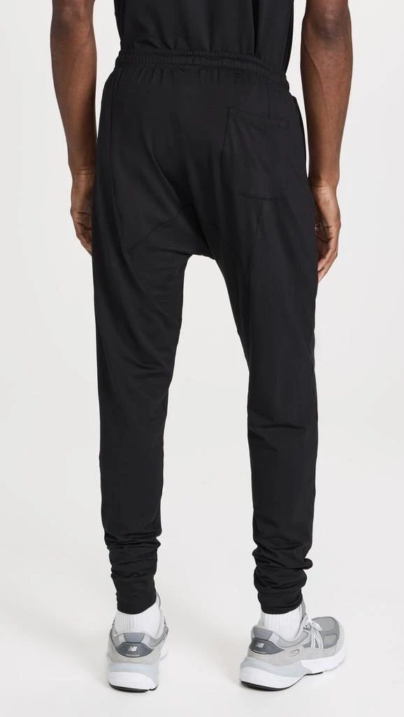 Alo Yoga Conquer Revitalize Pants 2