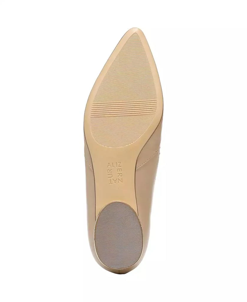 Naturalizer Women's Havana Pointed Toe Ballet Flats 6