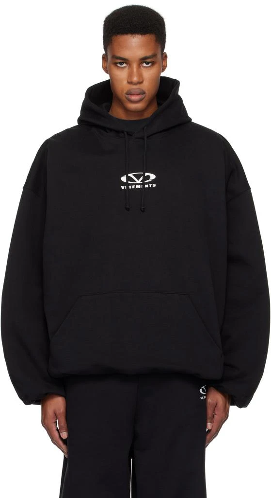 Vetements Black Oval Logo Cropped Boxy Hoodie 1
