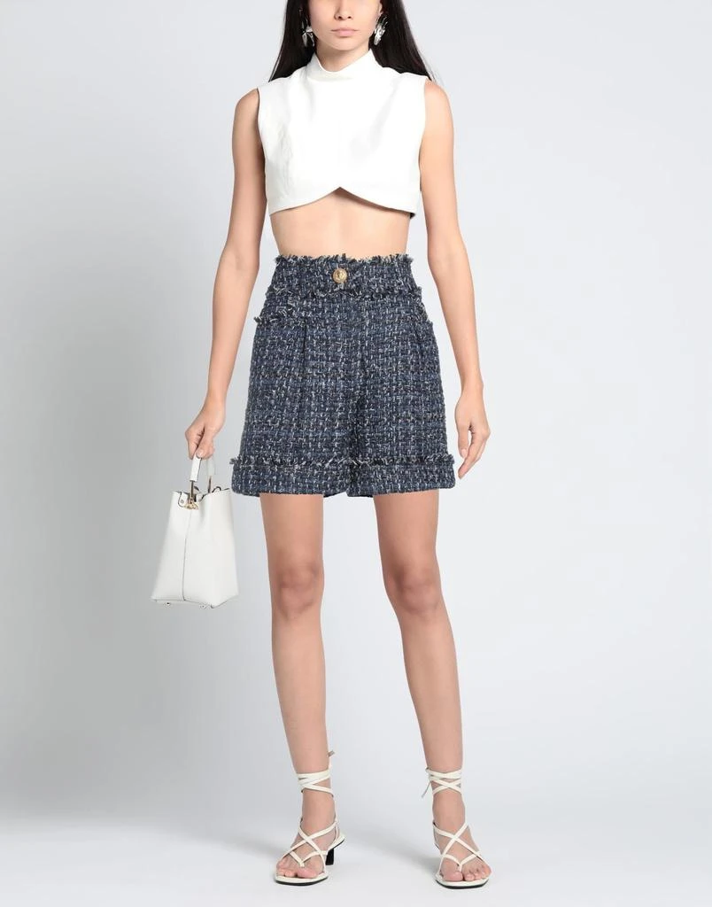 Balmain Shorts
Bermuda 2