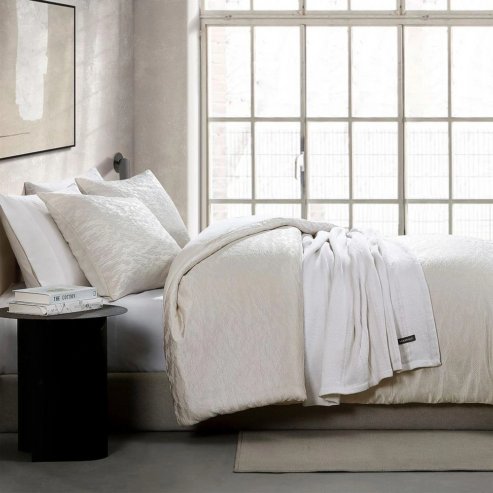 Vera Wang Illusion Textured 3 Piece Duvet Cover Set, King 2