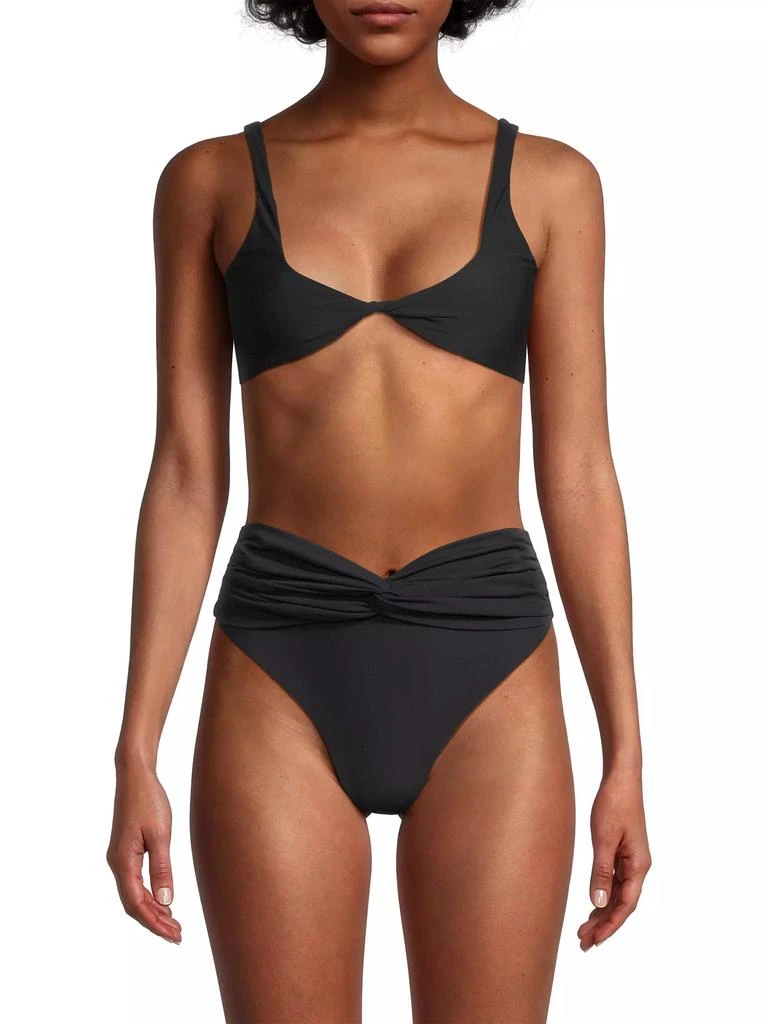 Sara Cristina Concha Angular Bikini Top 3