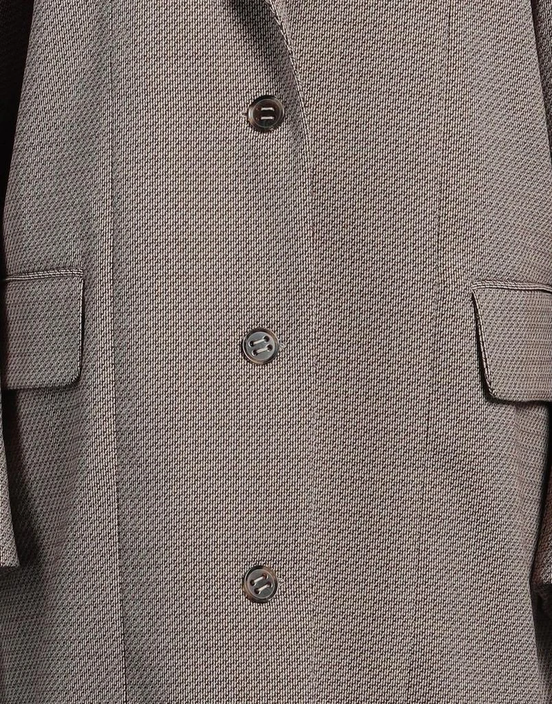 AERON Coat 4