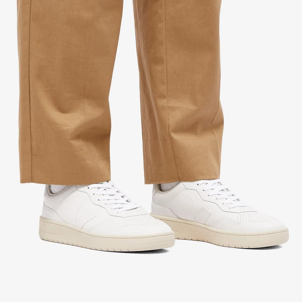 Veja Veja V-90 Organic Leather Sneaker 6