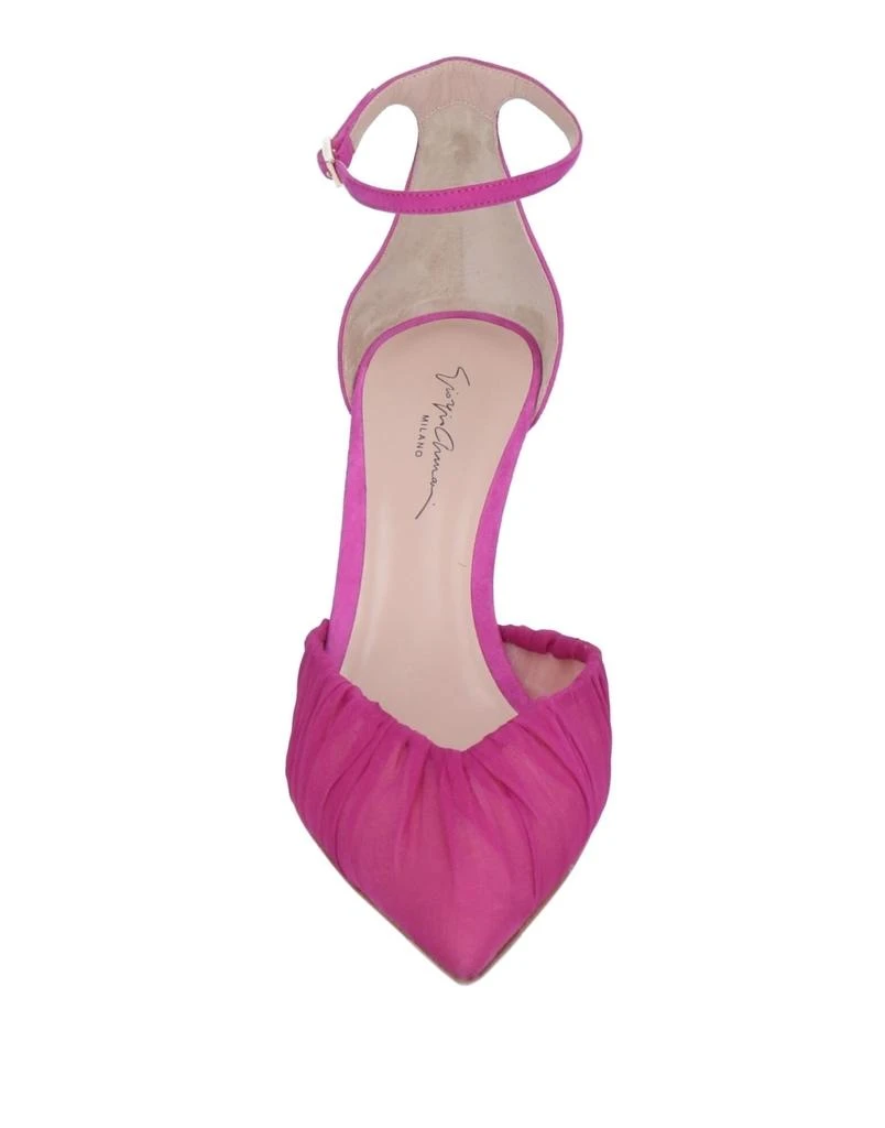 Giorgio Armani Pump 4