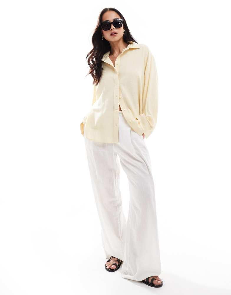 Stradivarius Stradivarius linen look long sleeve shirt in buttermilk