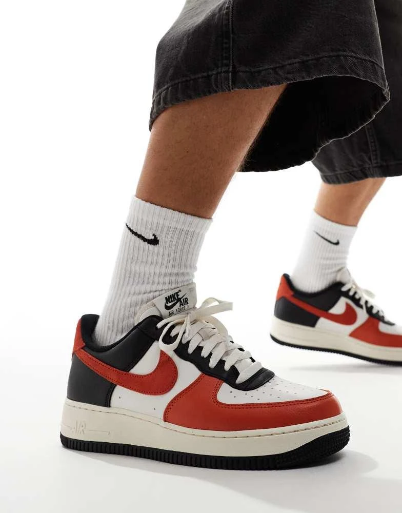 NIKE Nike Air Force 1 '07 LV8 trainers in white, orange and black 1