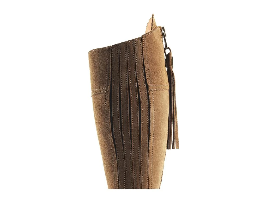 Fairfax and Favor Heeled Regina 6