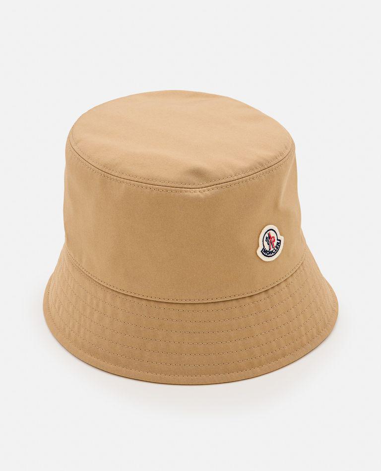 【関税＆送料込み】Moncler Logo-Patch Bucket Hat Moncler Men's Logo Patch Bucket Hat | Neiman Marcus