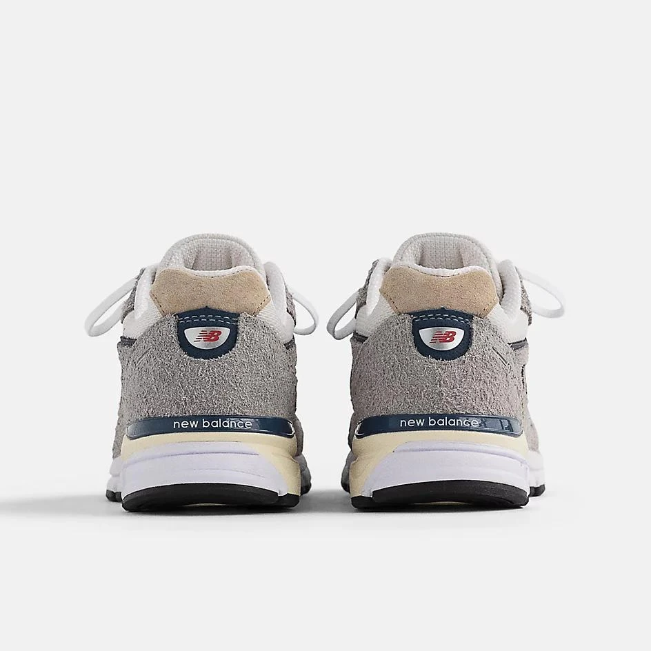 New Balance Made in USA 990v4 4