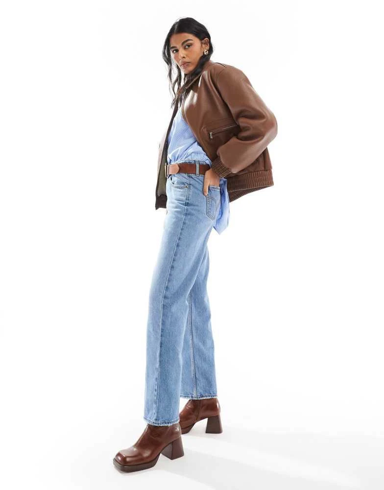 Levi's Levi's loose low waisted jeans in light blue 3