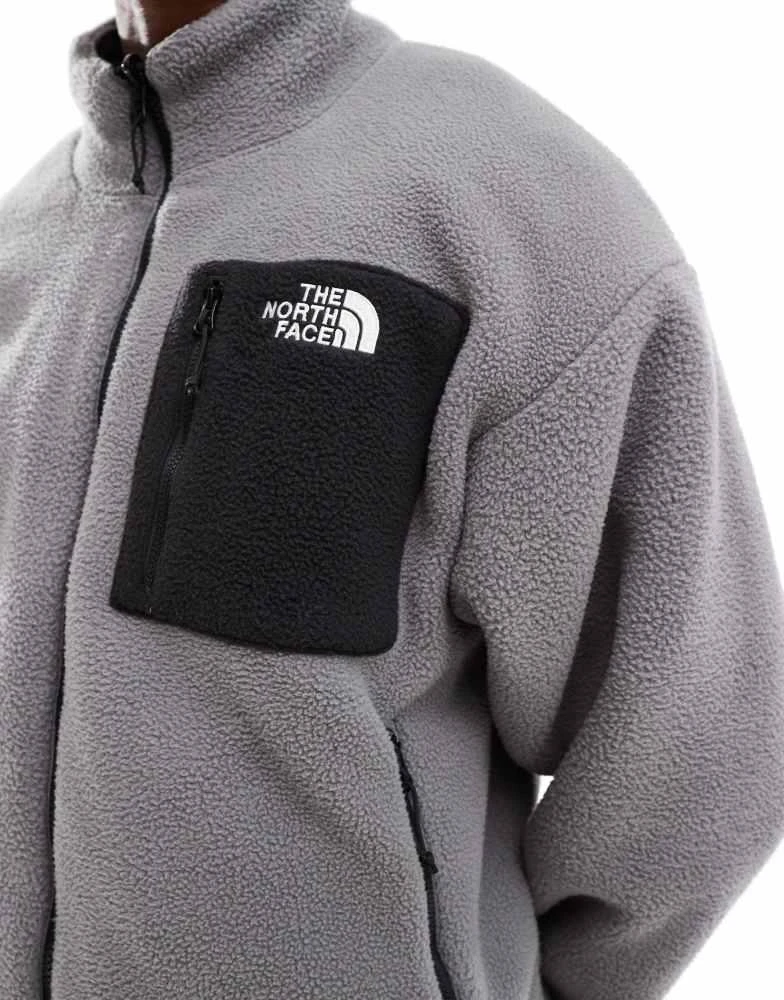 The North Face The North Face yumiori reversible fleece jacket in black and grey - BLACK 4