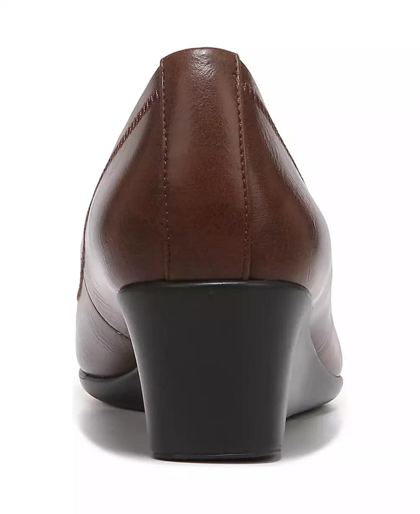 LifeStride Groovy Wedge Pumps 3