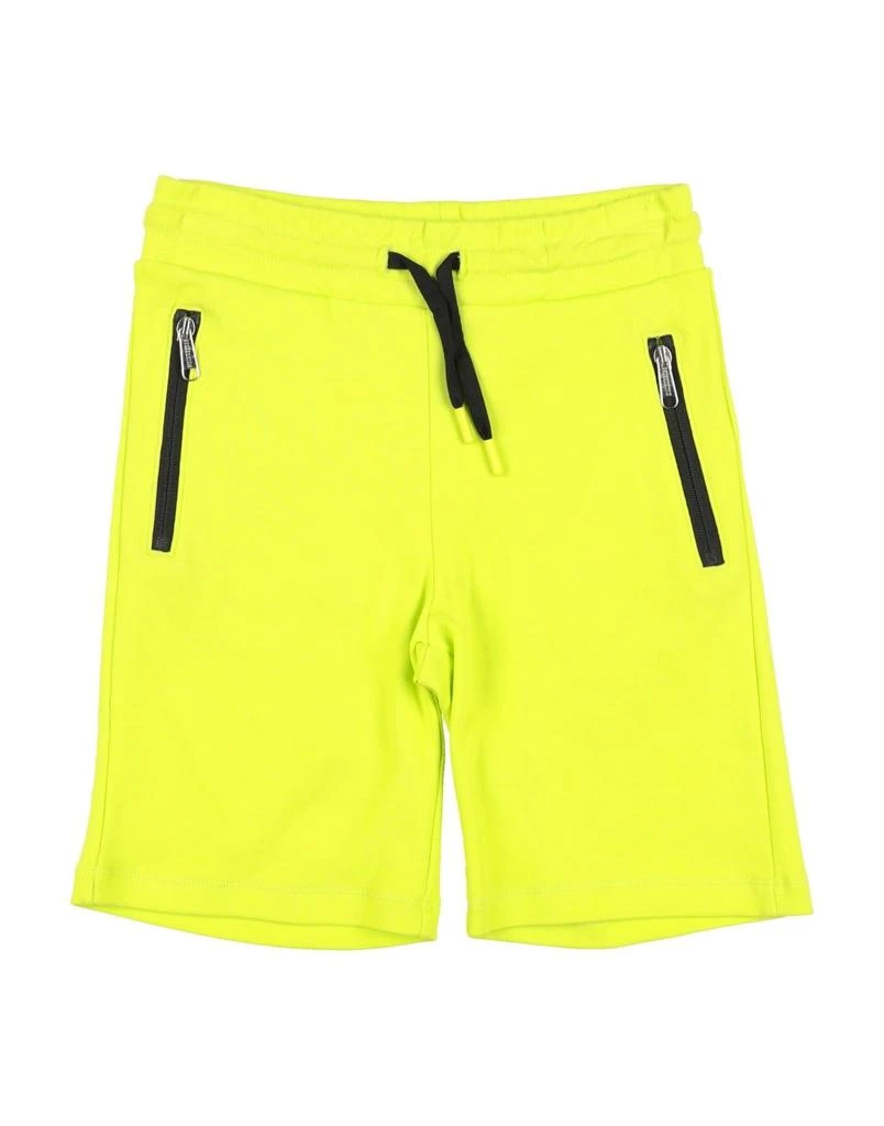 BIKKEMBERGS Shorts & Bermuda 1