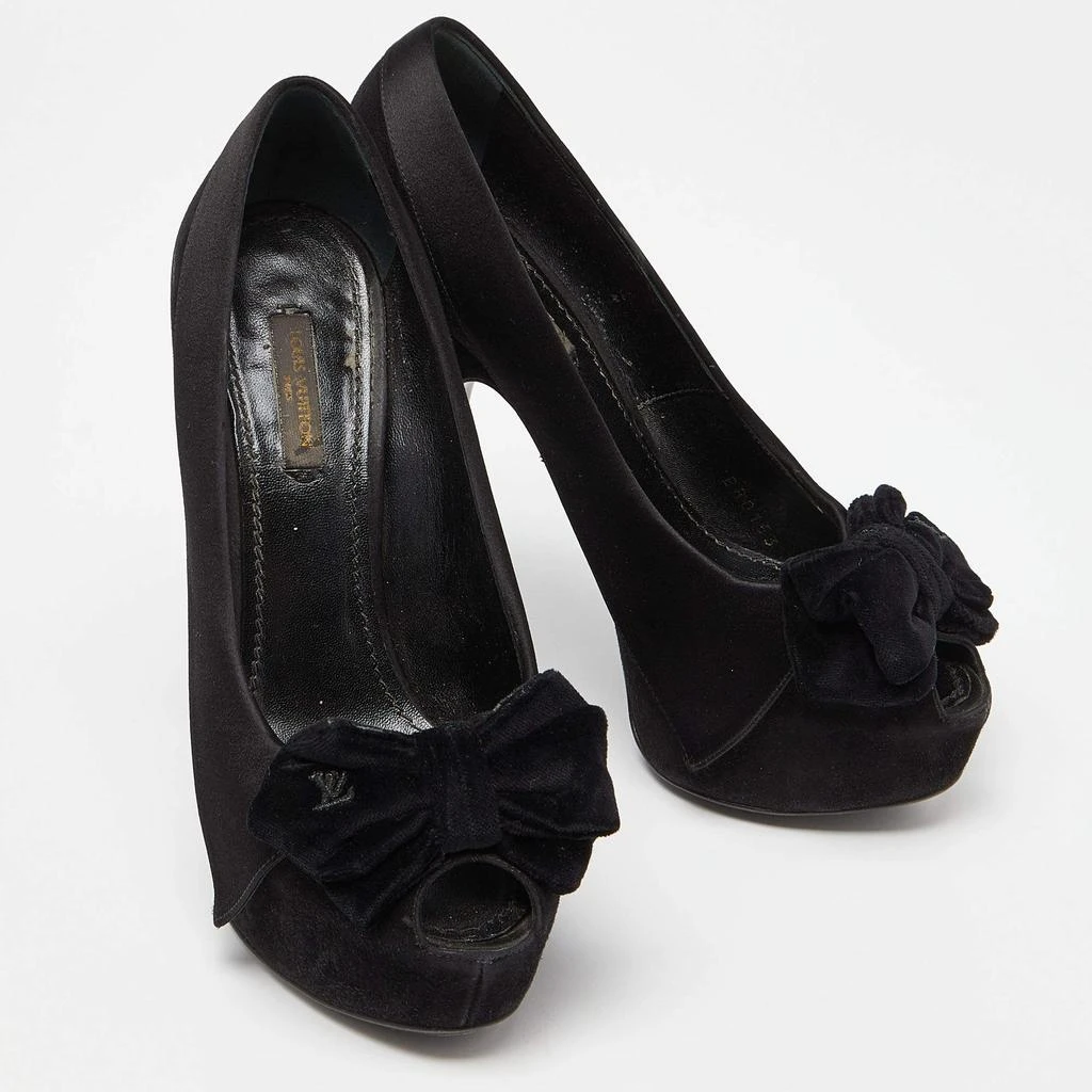 Louis Vuitton Louis Vuitton Black Suede Peep Toe Pumps Size 37.5 4