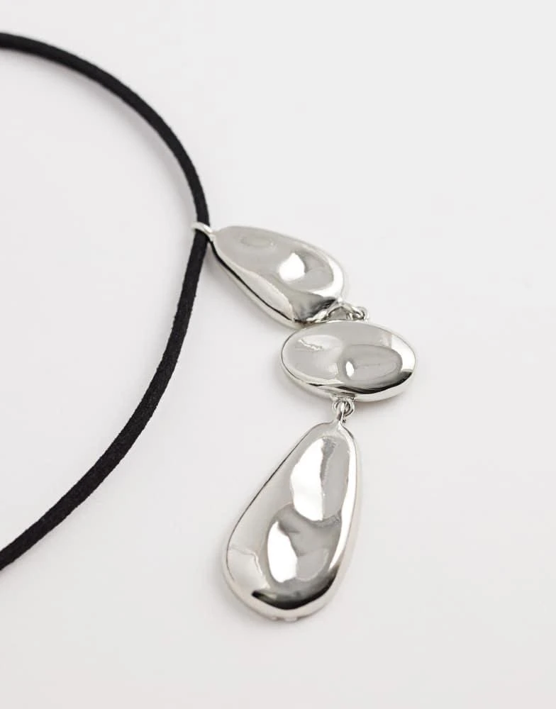 DesignB London DesignB London pendant cord necklace in silver 4