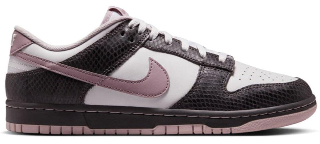 NIKE Dunk Low SE Medium Ash Violet Snakeskin
