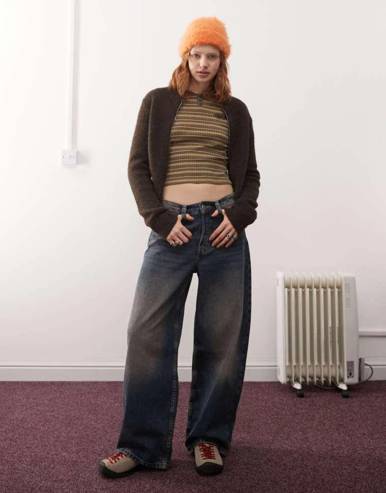 Monki Monki Peggy low waist baggy jeans in vintage blue wash 1