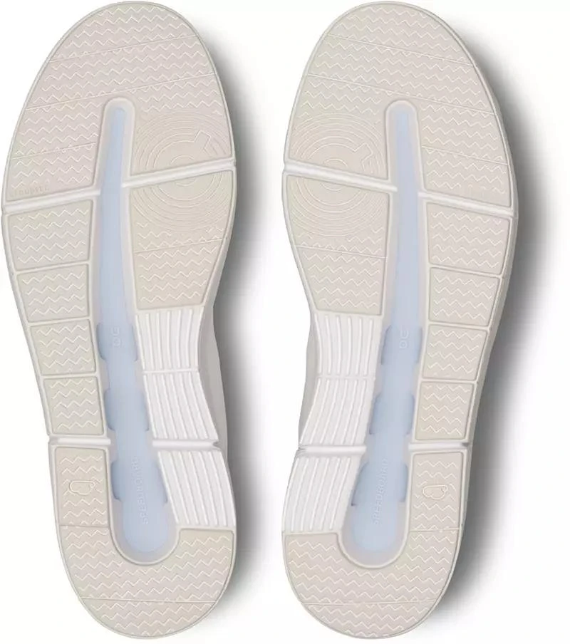 On On Women's THE ROGER Advantage Shoes 3
