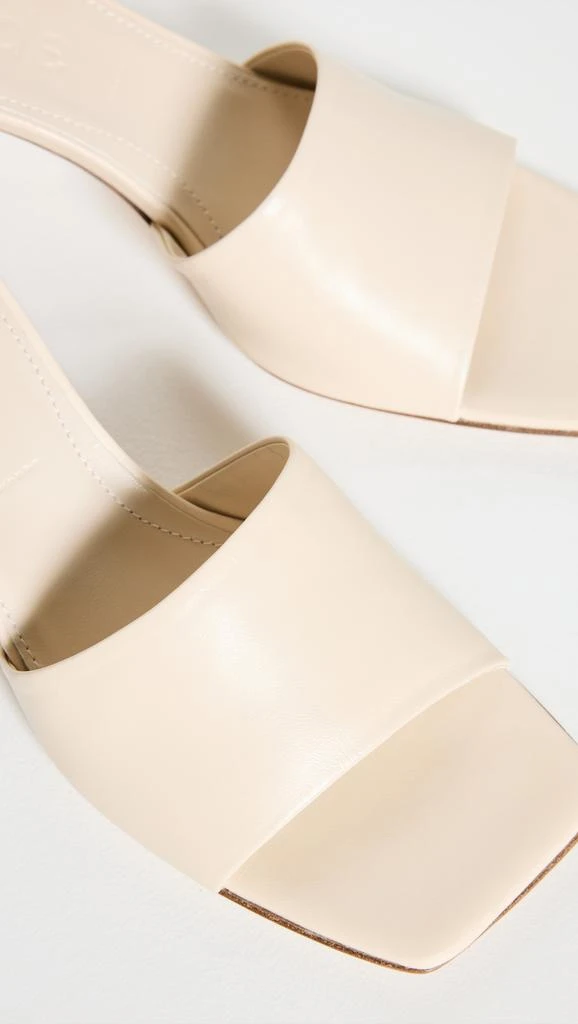 AEYDE Jeanie Nappa Leather Creamy Sandals 5