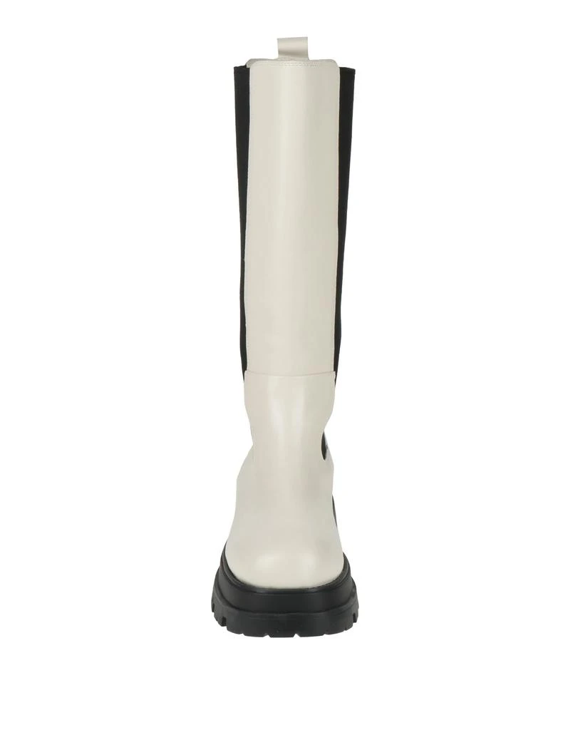 Ash Boots 4
