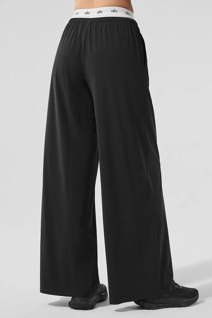 Alo Breezy Wide Leg Pant (Long) - Navy 3