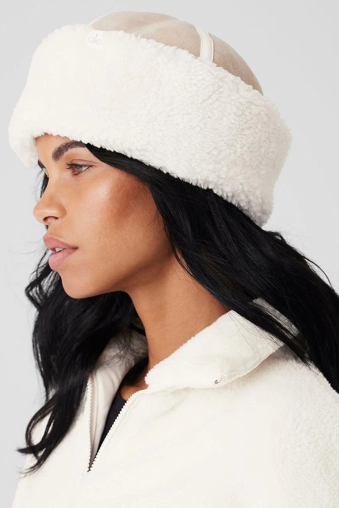 Alo Winterfun Zhivago Hat - Oat/Ivory 4