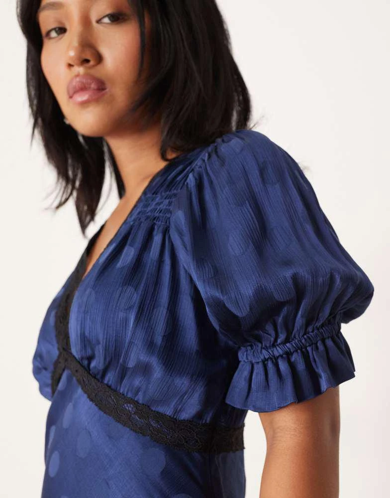 Nobody's Child Petite Nobody's Child Petite Angela lace trim midi dress in navy - Dresses & Skirts - Free Shipping - BeyondStyle Nobody's Child Petite Nobody's Child Petite Angela lace trim midi dress in navy - Dresses & Skirts - Free Shipping - BeyondStyle