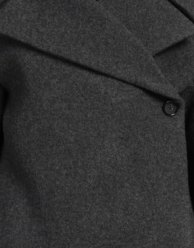 Totême Coat 4