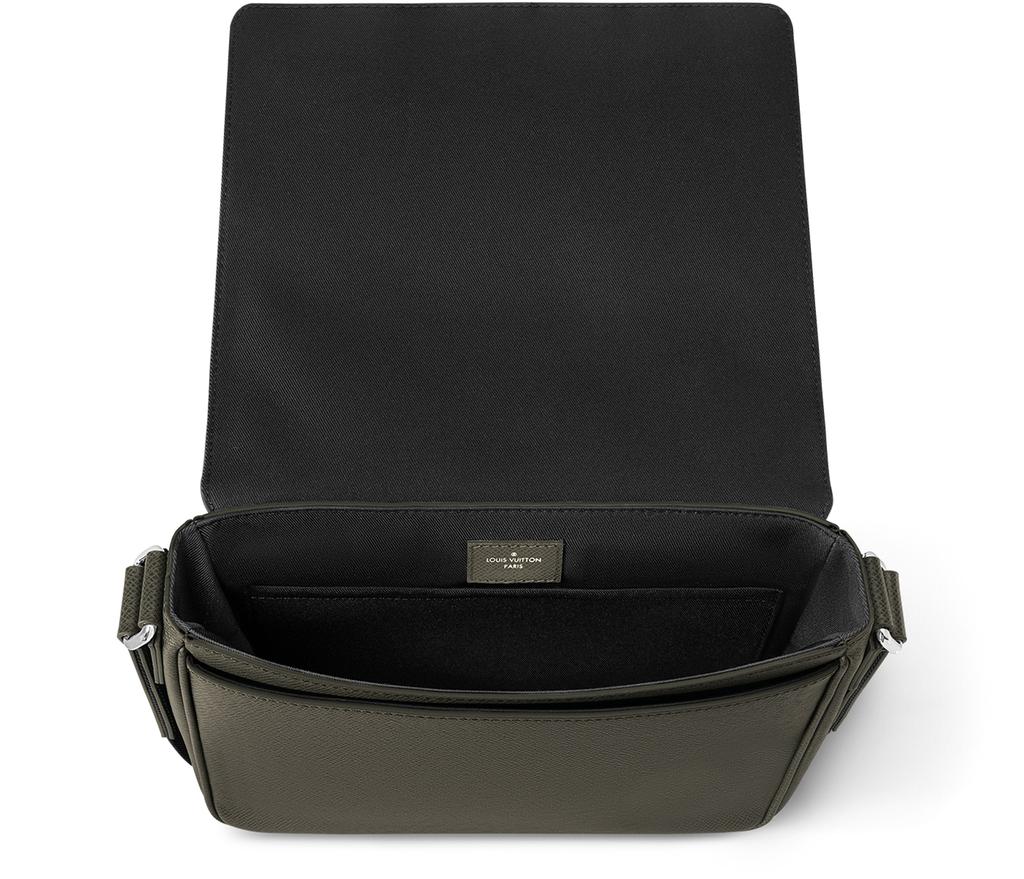 Louis Vuitton District PM - Shoulder Bags - Free Shipping