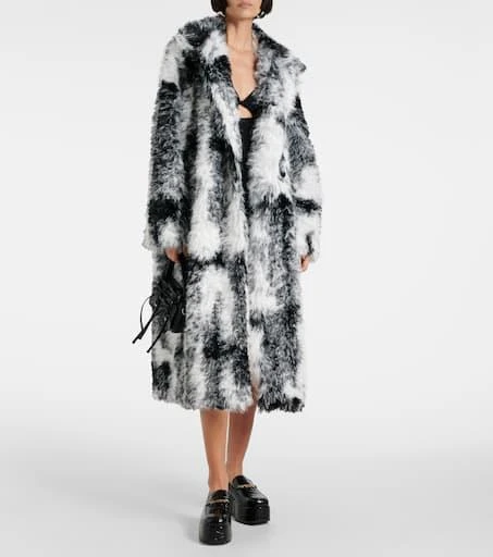 Ganni Faux fur coat 2