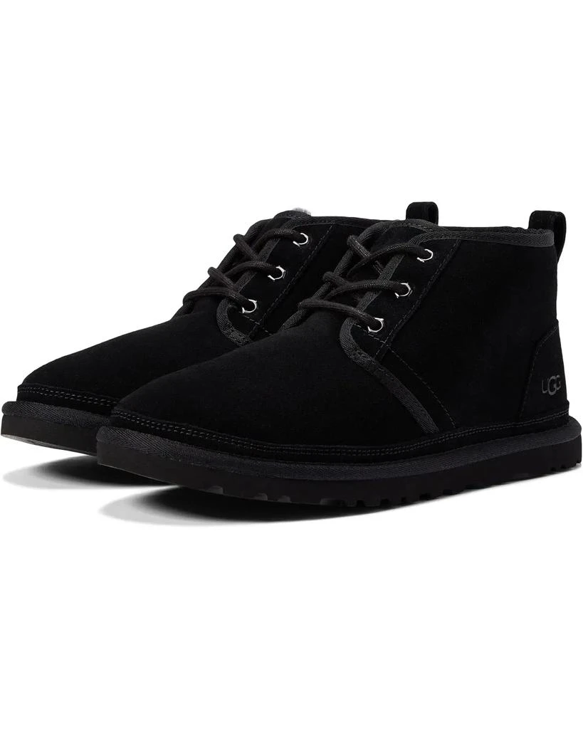 UGG Men display picture 3