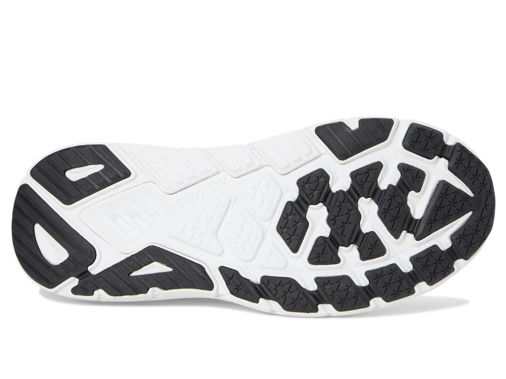 Hoka One One Arahi 7 3